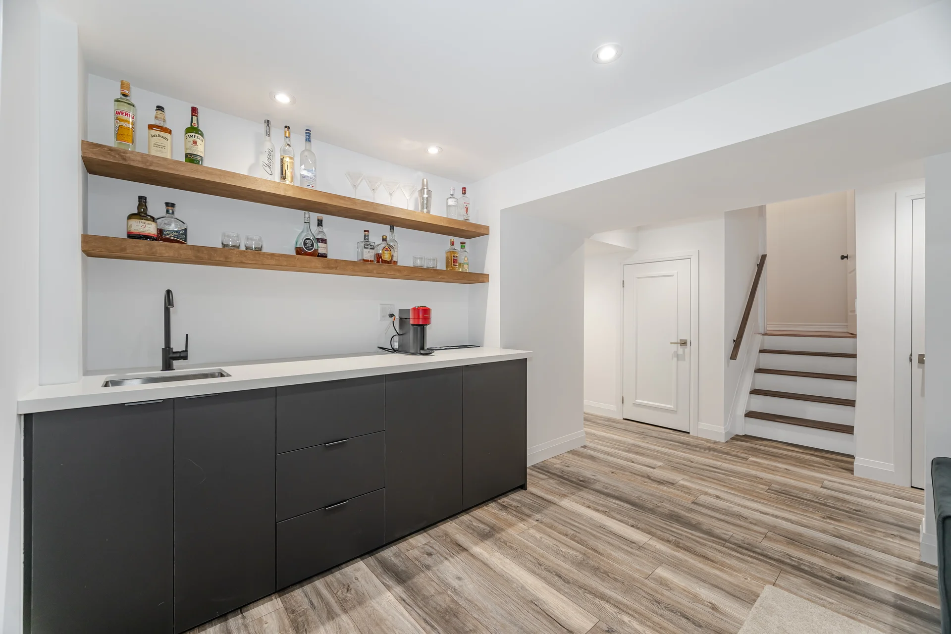 3335493