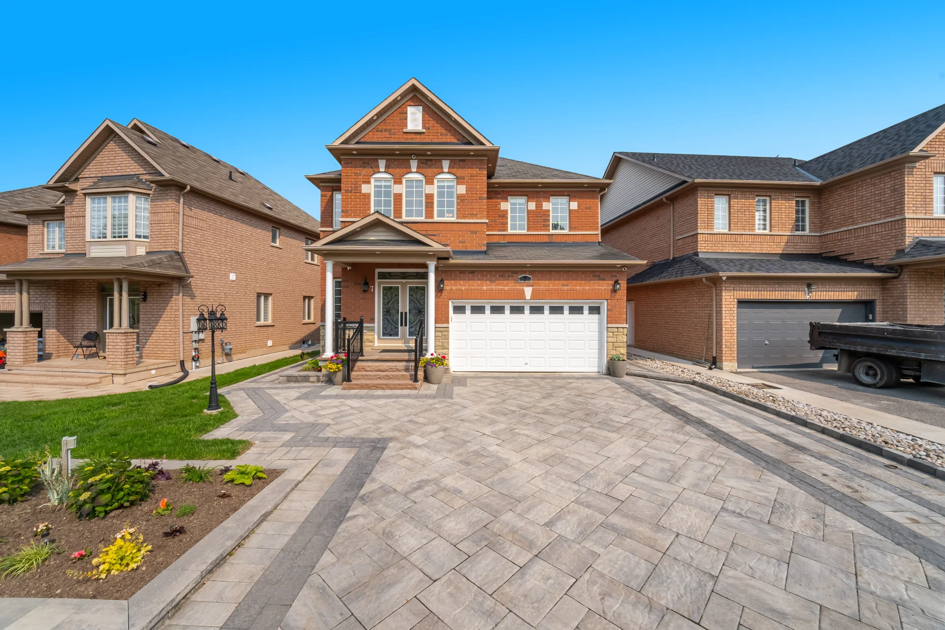 7 Klondike Trail, Brampton - photo 8