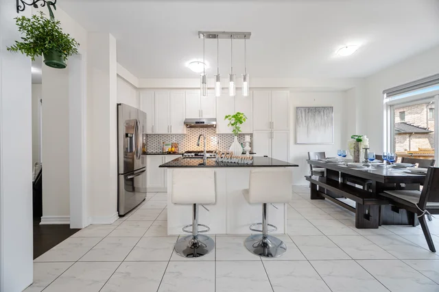 47 Cobriza Crescent, Brampton - photo 13