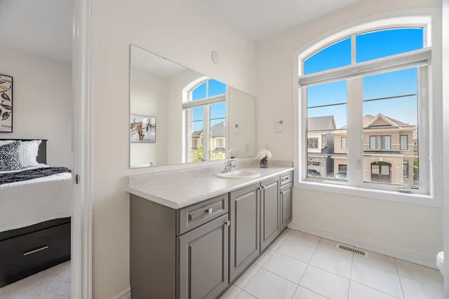 47 Cobriza Crescent, Brampton - photo 35