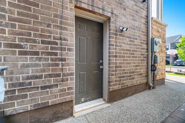 47 Cobriza Crescent, Brampton - photo 42