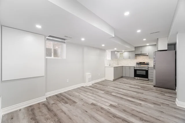 47 Cobriza Crescent, Brampton - photo 48