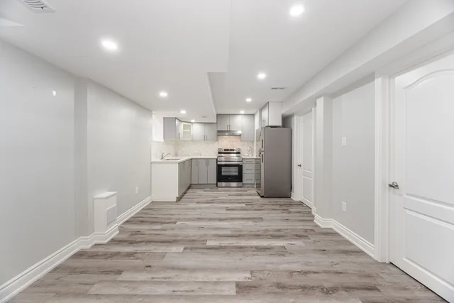 47 Cobriza Crescent, Brampton - photo 49