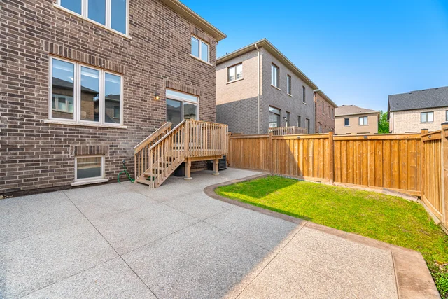 47 Cobriza Crescent, Brampton - photo 58