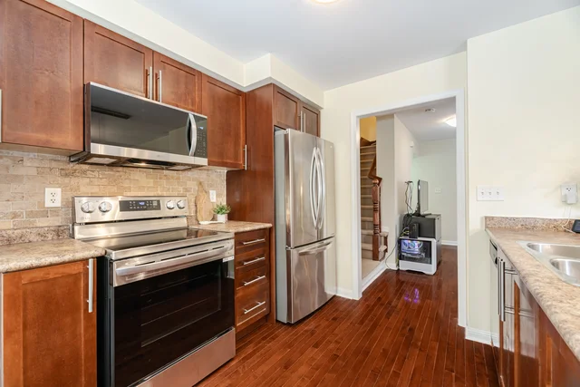 3040 Dewridge Avenue, Oakville - photo 19
