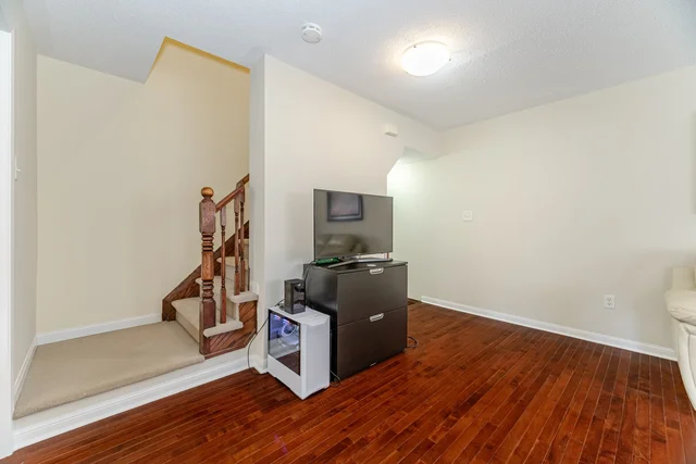 3040 Dewridge Avenue, Oakville - photo 23