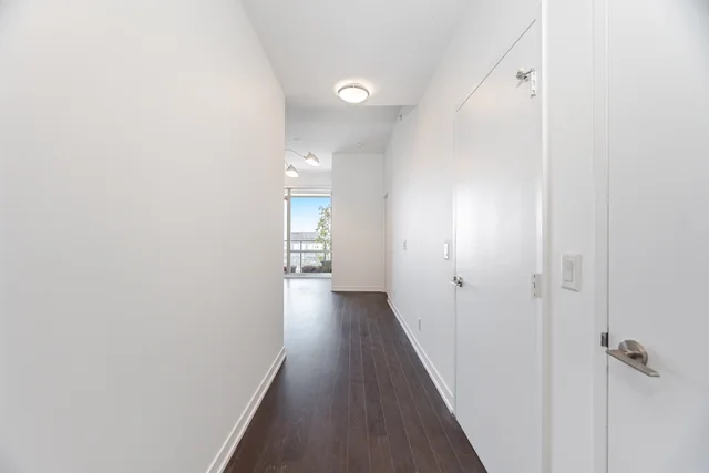 #S1507-120 Bayview Avenue, Toronto - photo 7