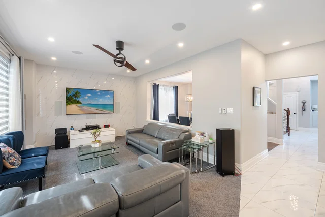 7056 Baskerville Run, Mississauga - photo 18