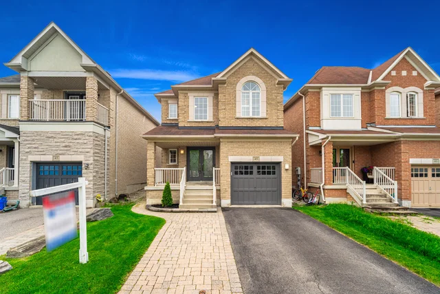 45 Retreat Boulevard, Woodbridge - photo 3