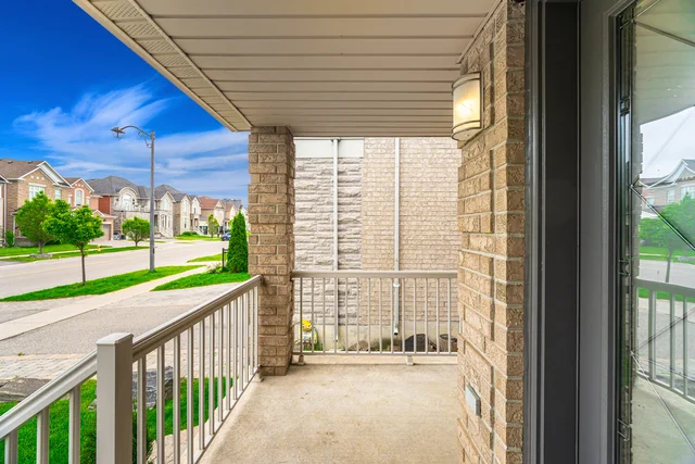 45 Retreat Boulevard, Woodbridge - photo 6