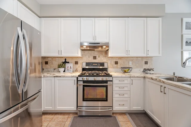 45 Retreat Boulevard, Woodbridge - photo 21