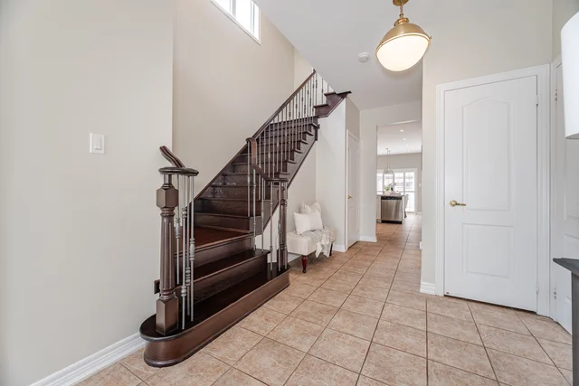 45 Retreat Boulevard, Woodbridge - photo 25