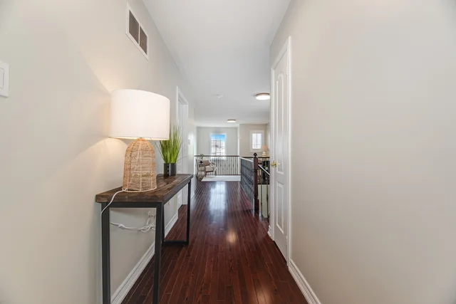 45 Retreat Boulevard, Woodbridge - photo 26
