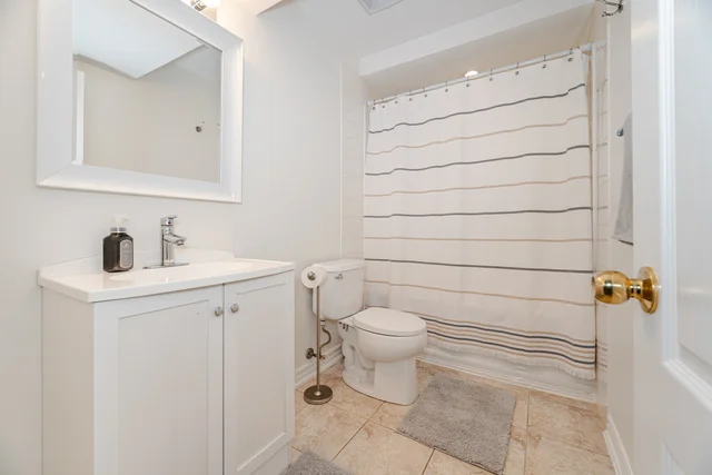 45 Retreat Boulevard, Woodbridge - photo 52