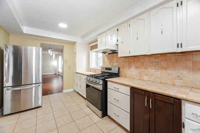 1217 Gloucester Square, Pickering - photo 22