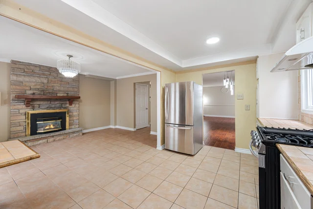 1217 Gloucester Square, Pickering - photo 23