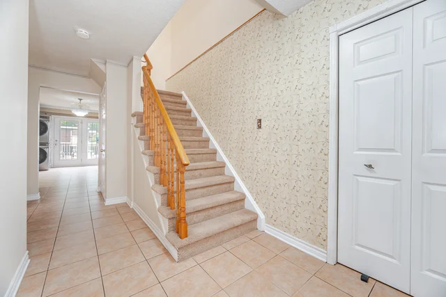 1217 Gloucester Square, Pickering - photo 33