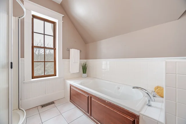 965 Metler Road, Fenwick - photo 48