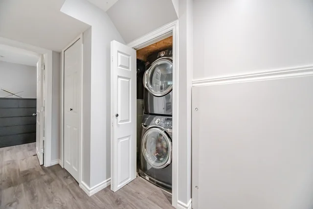 7267 Windbreak Court, Mississauga - photo 51