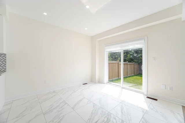 114 Heritage Street, Bradford - photo 22