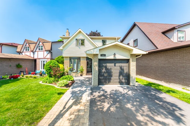 541 Creekview Circle, Pickering - photo 10
