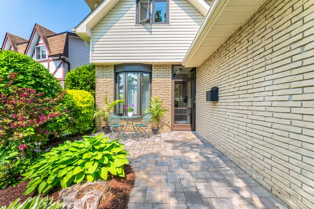541 Creekview Circle, Pickering - photo 13