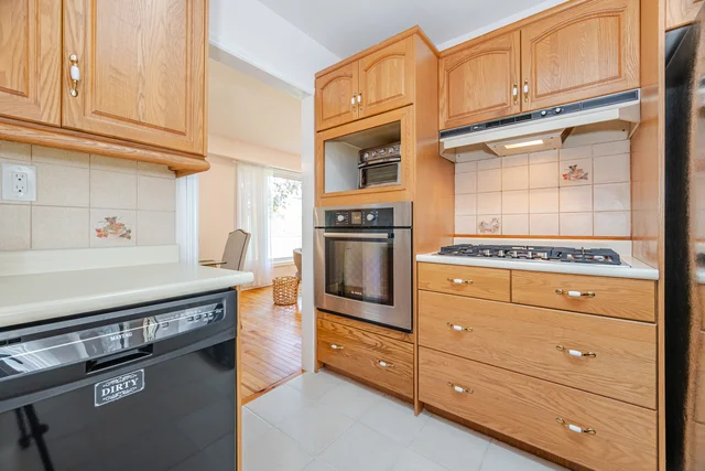 541 Creekview Circle, Pickering - photo 28