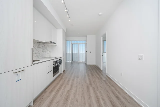 #4806-195 Commerce Street, Vaughan - photo 9