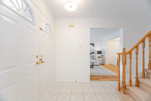 37 Killaloe Crescent, Georgetown - photo 11