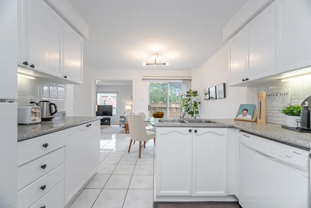 37 Killaloe Crescent, Georgetown - photo 23