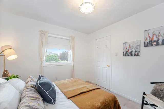 37 Killaloe Crescent, Georgetown - photo 43
