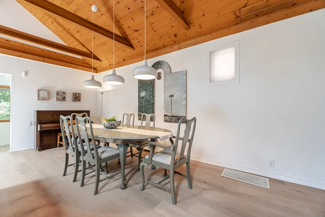 17 Maclean Avenue, Toronto - photo 15