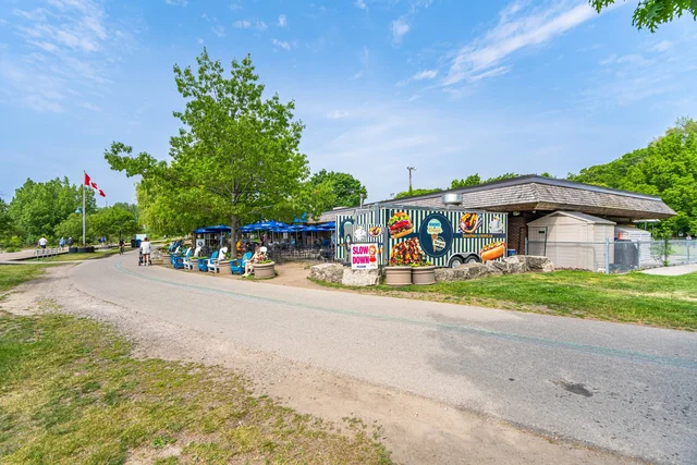 17 Maclean Avenue, Toronto - photo 89