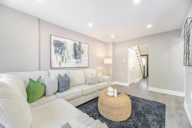 27 Farmers Avenue, Ajax - photo 19