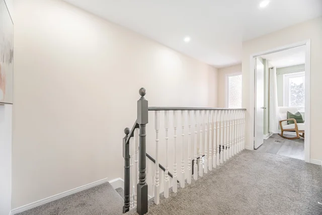 27 Farmers Avenue, Ajax - photo 25