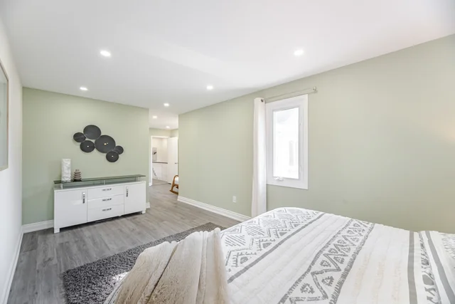 27 Farmers Avenue, Ajax - photo 28