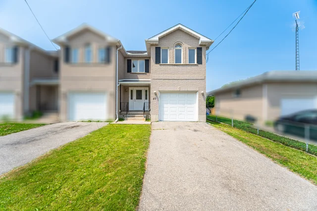 50 Albemarle Street, Brantford - photo 2