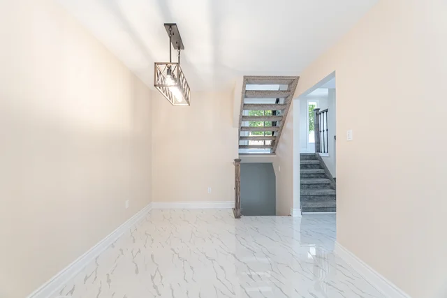 50 Albemarle Street, Brantford - photo 8