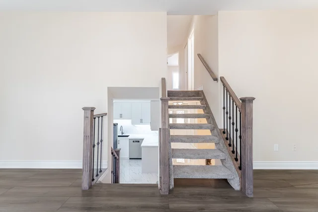 50 Albemarle Street, Brantford - photo 15