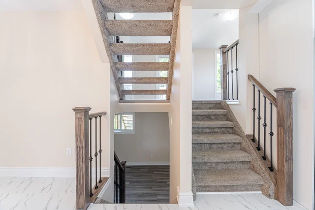 50 Albemarle Street, Brantford - photo 27
