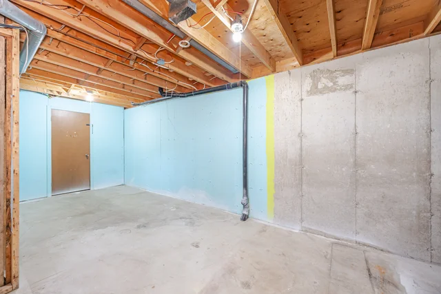50 Albemarle Street, Brantford - photo 31