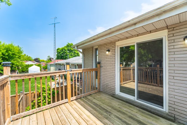 50 Albemarle Street, Brantford - photo 37