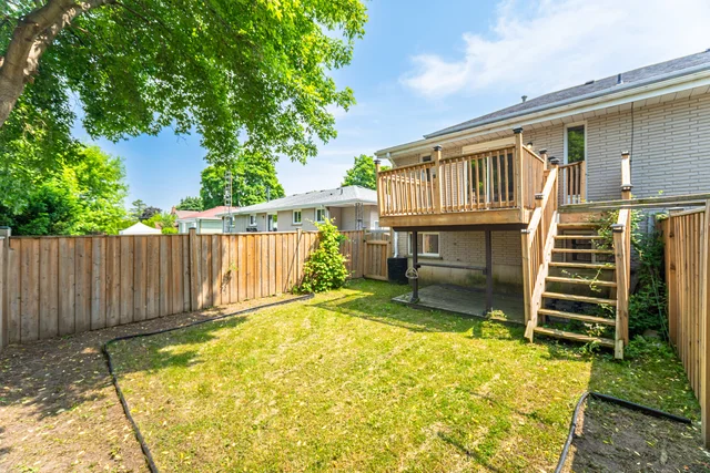 50 Albemarle Street, Brantford - photo 38