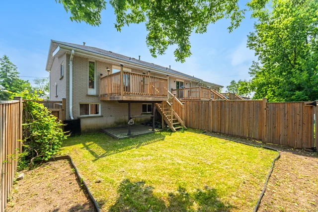 50 Albemarle Street, Brantford - photo 39