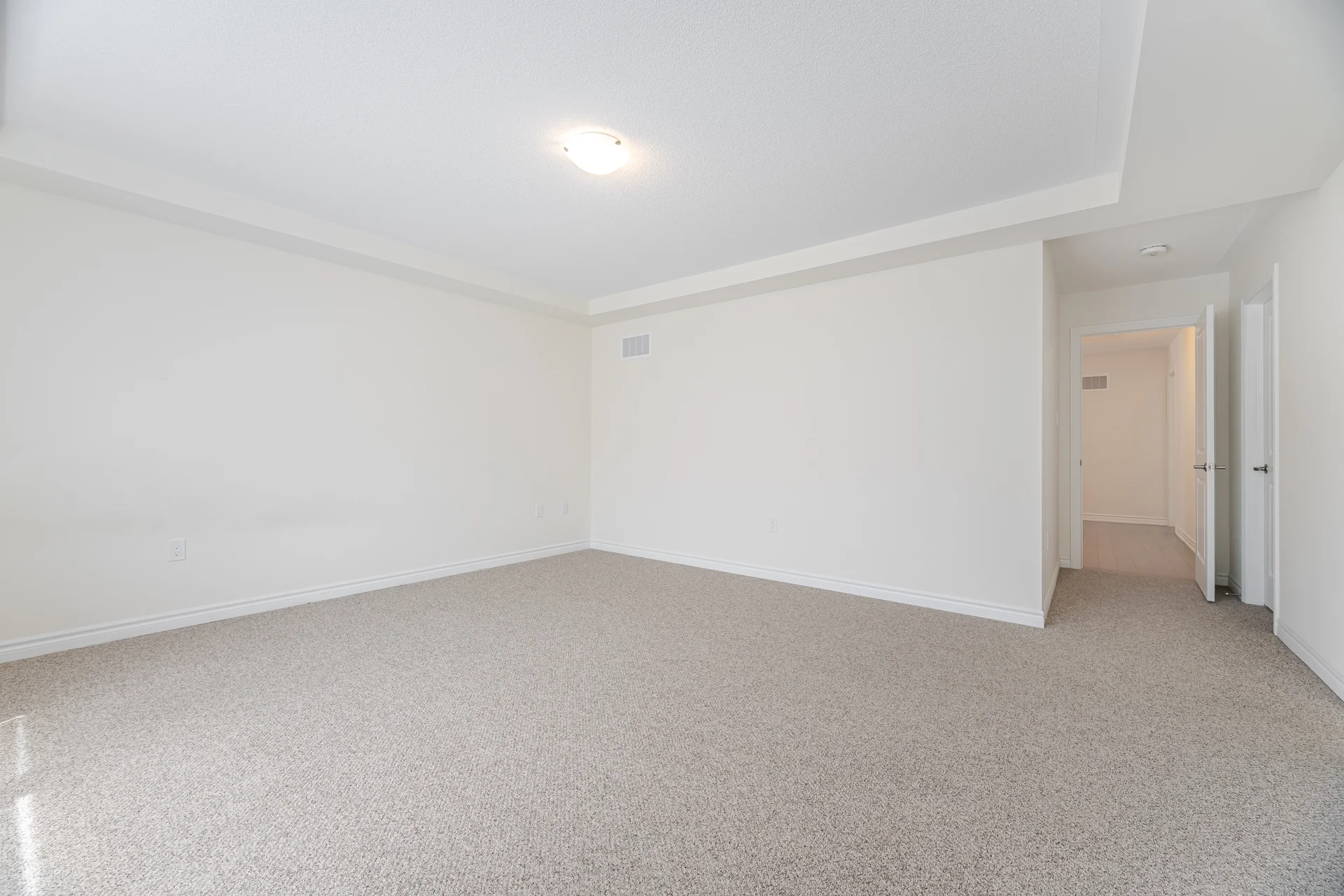 9 Kentledge Avenue, East Gwillimbury - photo 32
