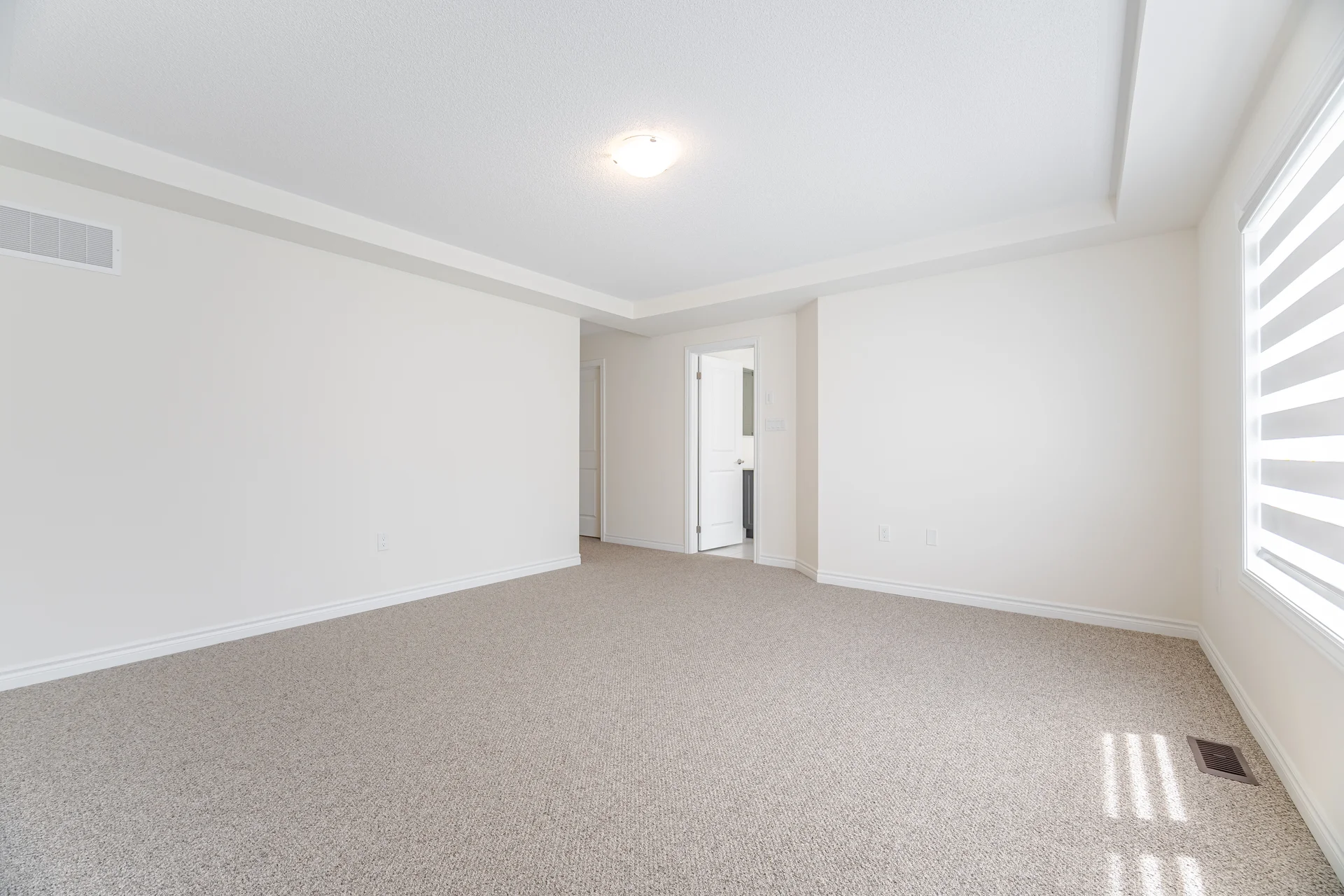 9 Kentledge Avenue, East Gwillimbury - photo 33