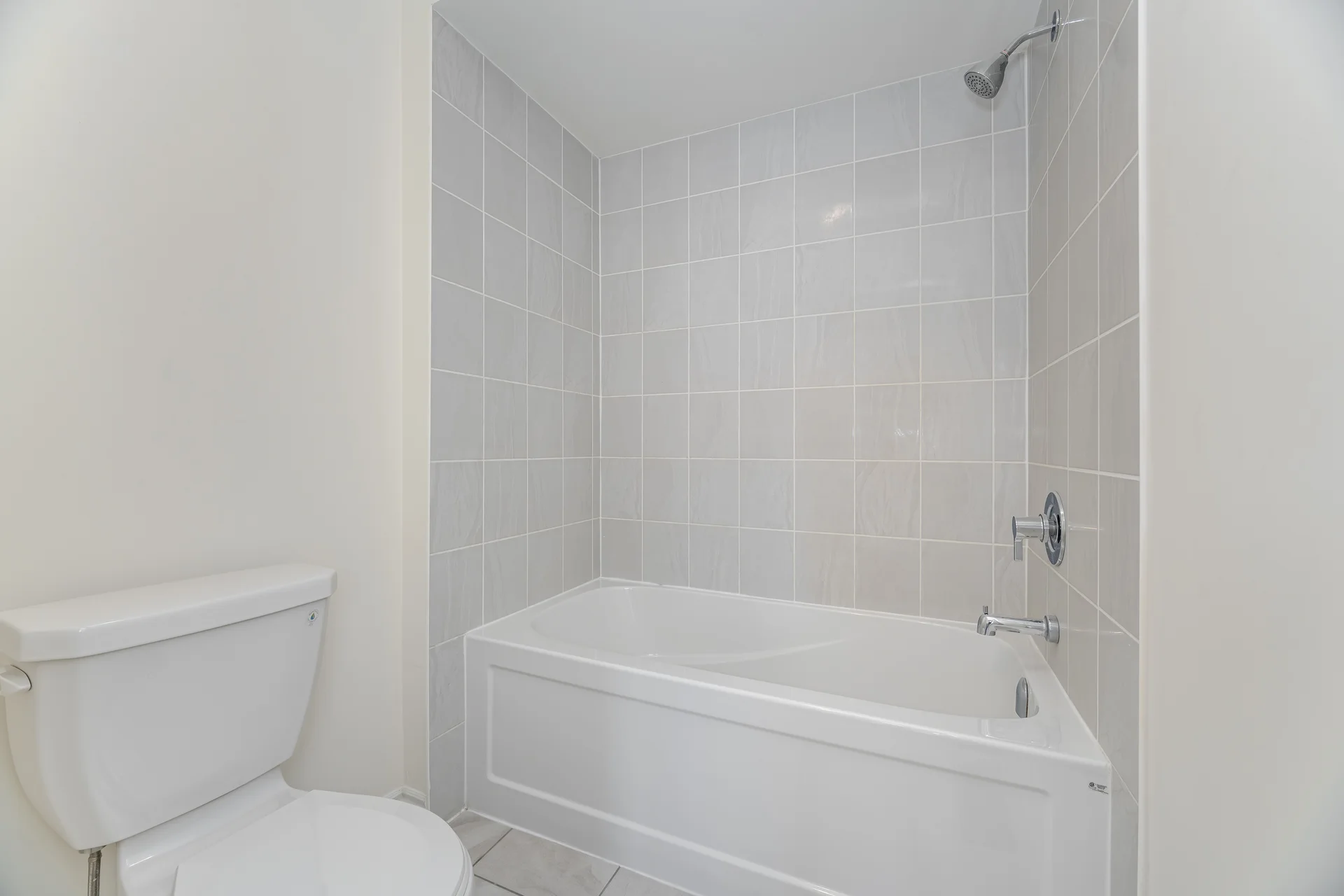 9 Kentledge Avenue, East Gwillimbury - photo 46