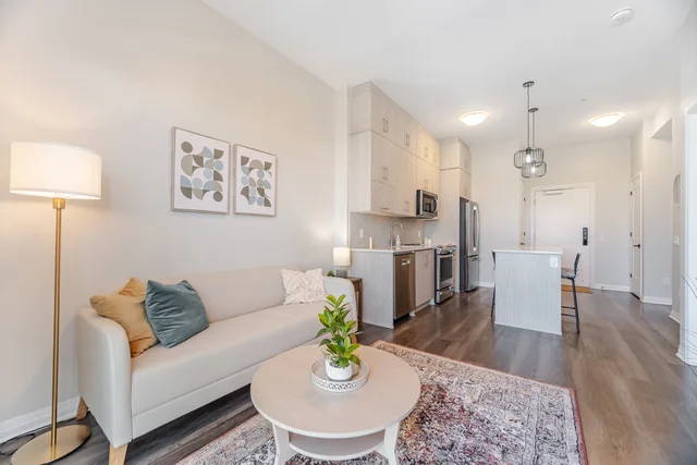 #613-95 Dundas Street West, Oakville - photo 24