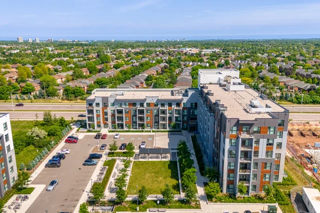 #613-95 Dundas Street West, Oakville - photo 53