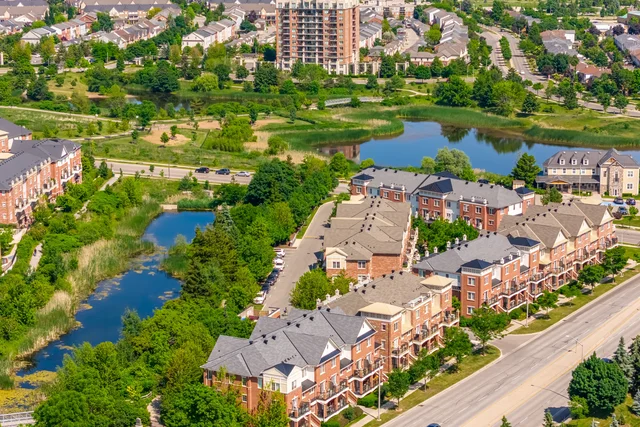 #613-95 Dundas Street West, Oakville - photo 60